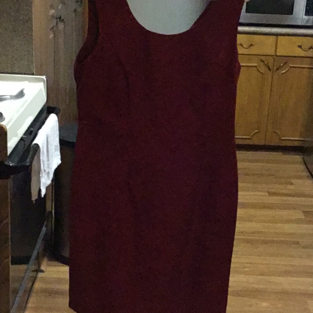 Dress - Picture 3 of 4